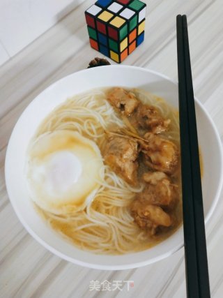 Braised Pork Ribs and Egg Noodles recipe