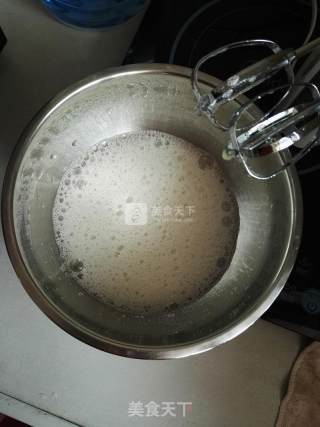 #aca烤明星大赛# Oil-free Black Currant Chiffon Cake recipe