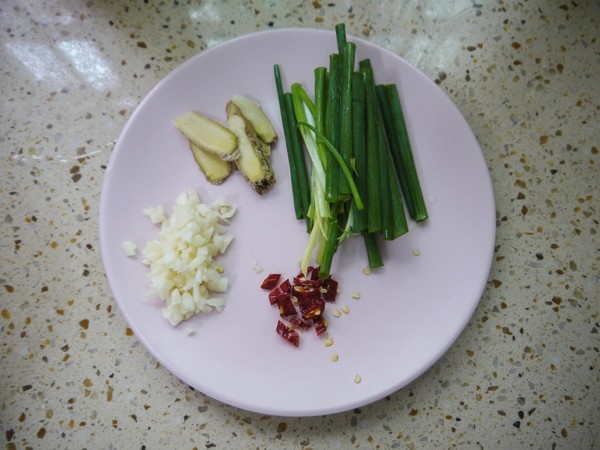 Fried Crispy Pork Carp with Ginger and Spring Onion recipe