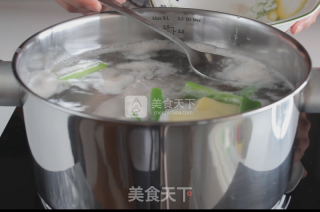How to Make Korean Cold Noodles recipe