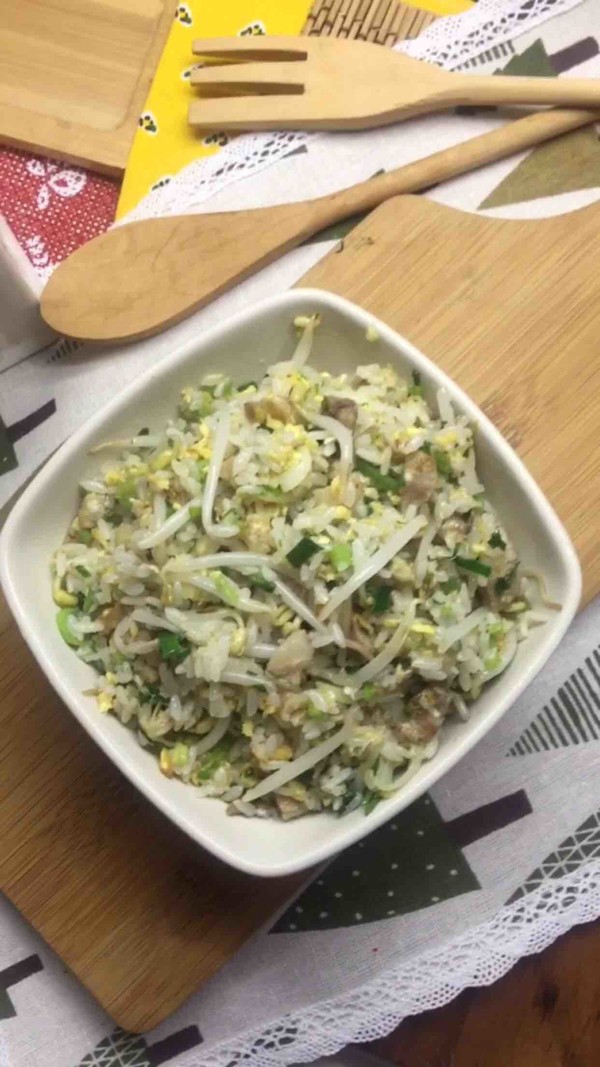 Bean Sprouts and Egg Fried Rice recipe