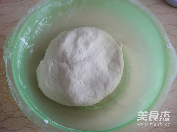 Fresh Bamboo Shoots and Pork Hot Noodle Pie recipe