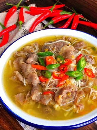 Beef Rolls in Golden Soup recipe