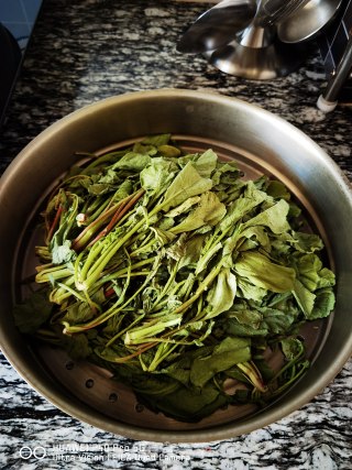 Dried Plums Made of Radish Sprouts recipe