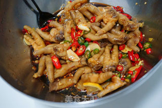 Lemon Sour Chicken Feet recipe
