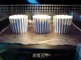 #蛋美食# Paper Cup Avocado Chiffon Cake recipe
