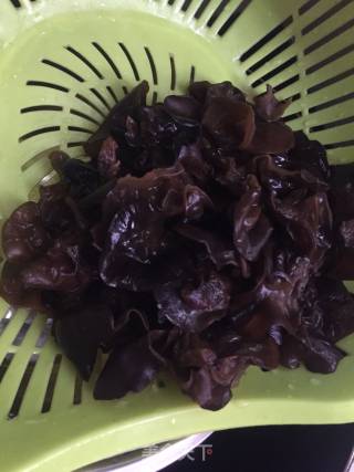 Fried Yuba with Cloud Ears recipe