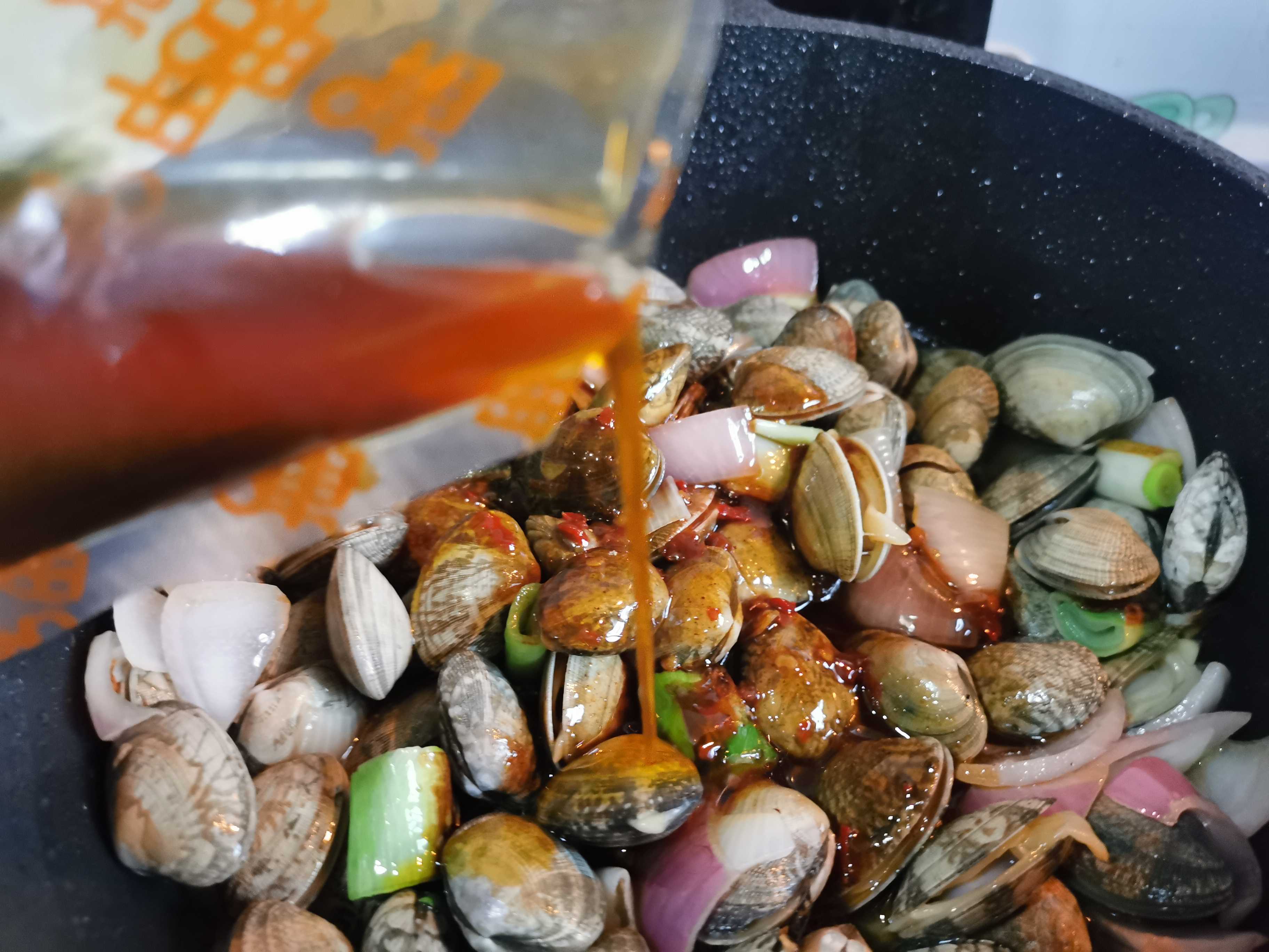 Stir-fried Clams recipe