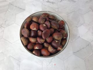 Skillfully Peeled Raw Chestnut recipe