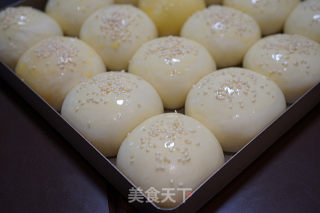Custard Meal Buns-super Delicious Once Fermented [with Custard Filling Recipe] recipe