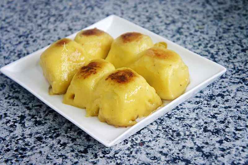 Pan-fried Northeast Sticky Bean Buns recipe