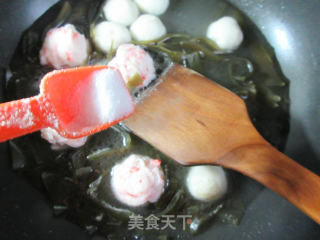 Shrimp Ball Fish Ball Seaweed Soup recipe