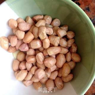 Braised Pork Knuckles with Spiced Peanuts recipe