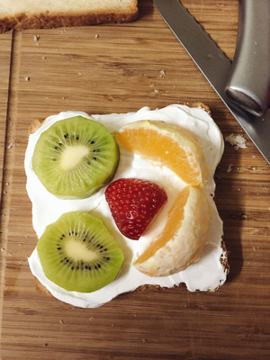 A Fruit Sandwich with Superb Value-"late Night Bakery" recipe