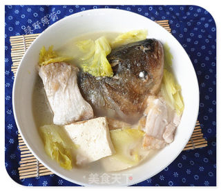 Two White Silver Carp-fish Head Fish Belly Soup + Silver Carp Braised Tofu recipe