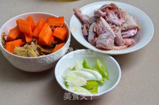 Grilled Chicken Wings with Mushrooms recipe