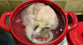 Kun Bo Casserole with Lotus Seed and Pork Belly Soup Pot recipe