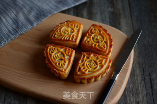 #新良第一节烤大赛# Delicious Jinsha Custard Cantonese Mooncakes recipe