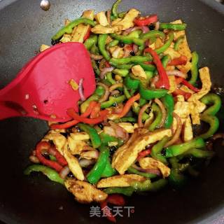 Stir-fried Chicken with Seasoned Peppers recipe