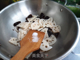 Stir-fried Lotus Root recipe