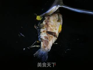 Milky White Crucian Fish Soup recipe