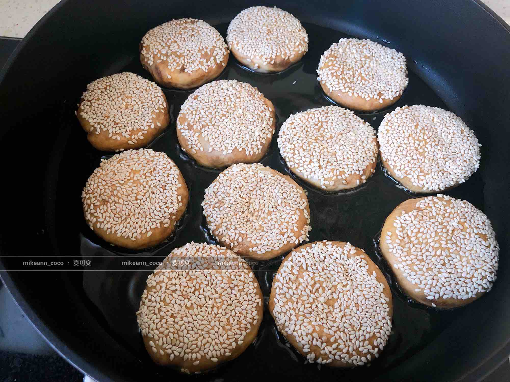 Layered [old Beijing Sesame Biscuits] recipe