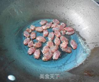 Stir-fried Snow Peas with Sausage recipe