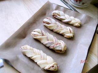Bean Paste Braid Bun recipe