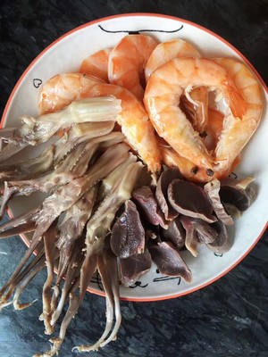 Braised Duck Tongue, Prawns, Duck Gizzards recipe