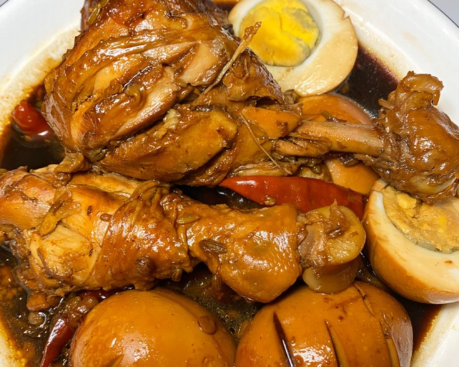 The Delicious Braised Chicken Thighs and Eggs ❗ Rice Cooker Wok Can be Made~ recipe