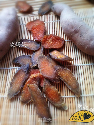 Homemade Dried Sweet Potatoes recipe
