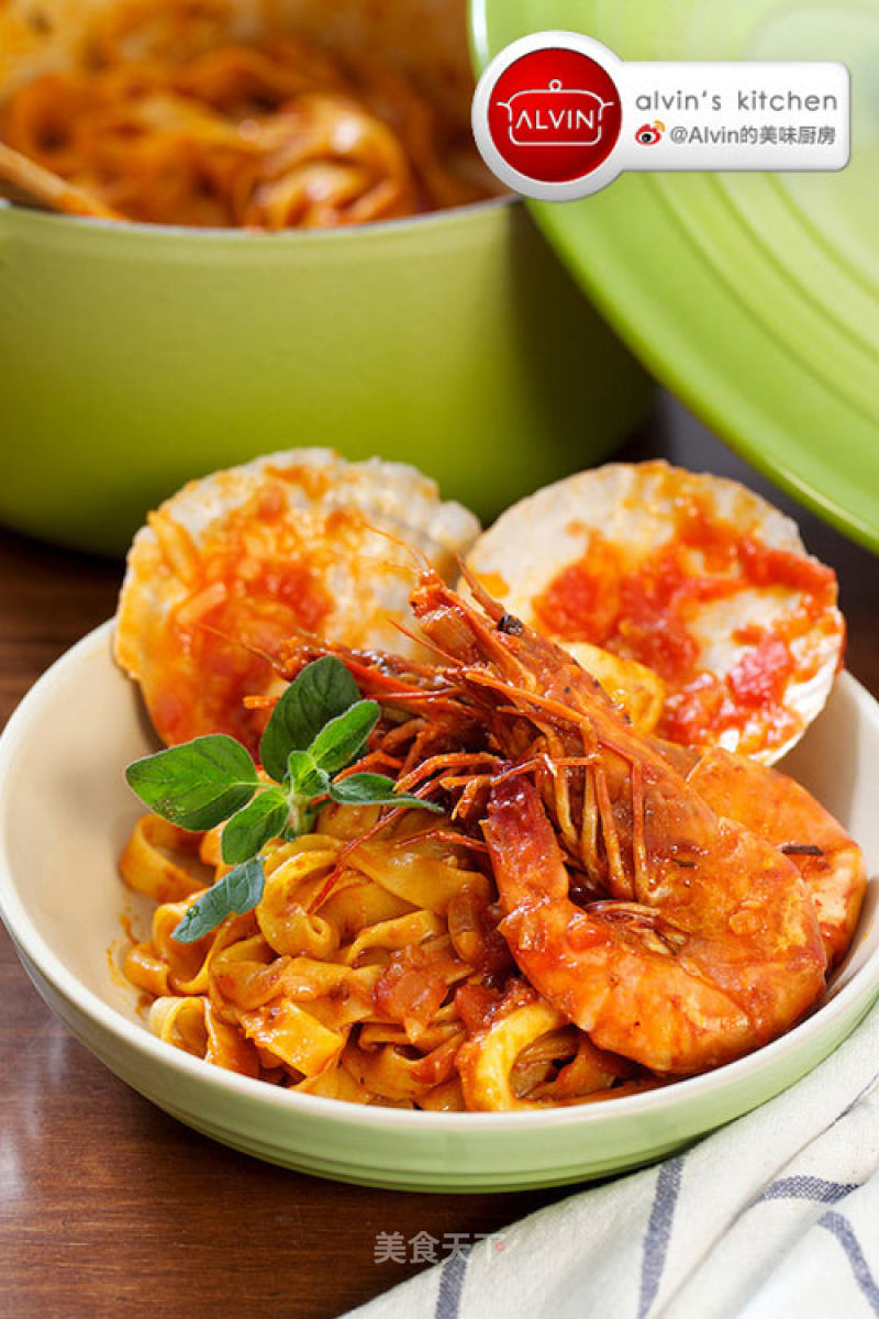 Seafood Wide Noodles in Tomato Sauce