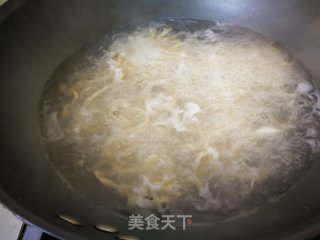 [yantai] Stir-fried Noodles with Homemade Vegetables and Pork recipe