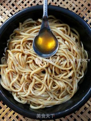 Oriental Legend: Summer's Best-selling Cold Noodles with Soy Sauce Beef recipe