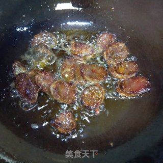 Stir-fried Hot Sausage with Spicy Sausage recipe