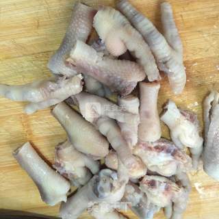 Home-made Chicken Feet with Pickled Peppers recipe