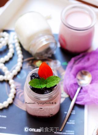 Mulberry Yogurt recipe