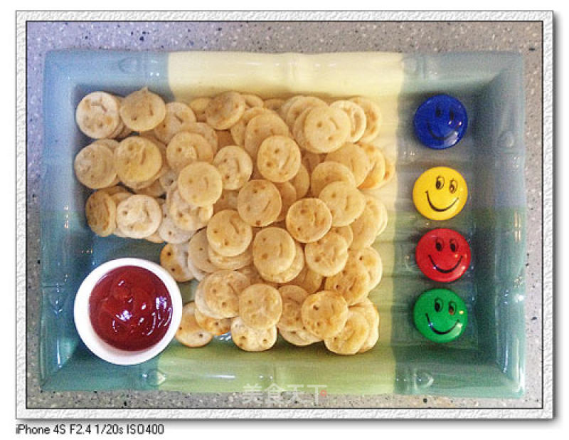 Smiling Potato Cakes are Very Popular Among Children! recipe