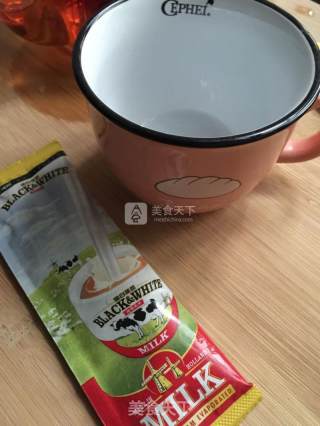 Homemade Smooth Milk Tea recipe