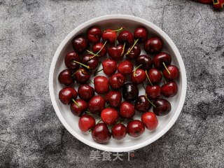 Cereal Cherry Yogurt Shake recipe