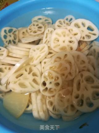 Red Lotus Root Slices recipe