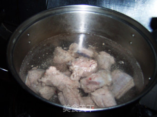 Chinese Wolfberry and Yam Ribs in Clay Pot recipe
