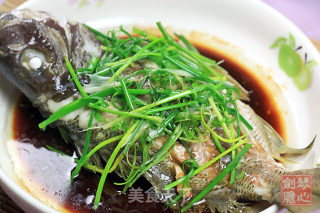 Cantonese Steamed Fish recipe
