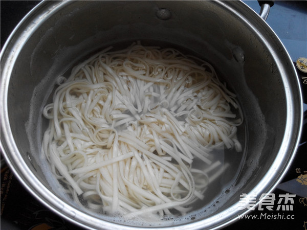 Soy Sauce Noodles-sesame Sauce Noodles recipe