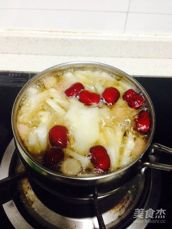 Winter Melon, Red Dates and Longan Soup recipe