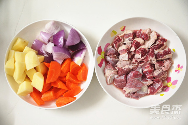 Tomato Beef Brisket Soup recipe