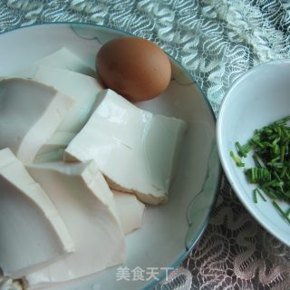 Tofu with Egg and Chopped Green Onion recipe