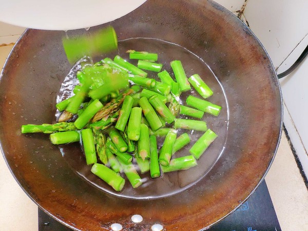 Asparagus Noodle Soup recipe