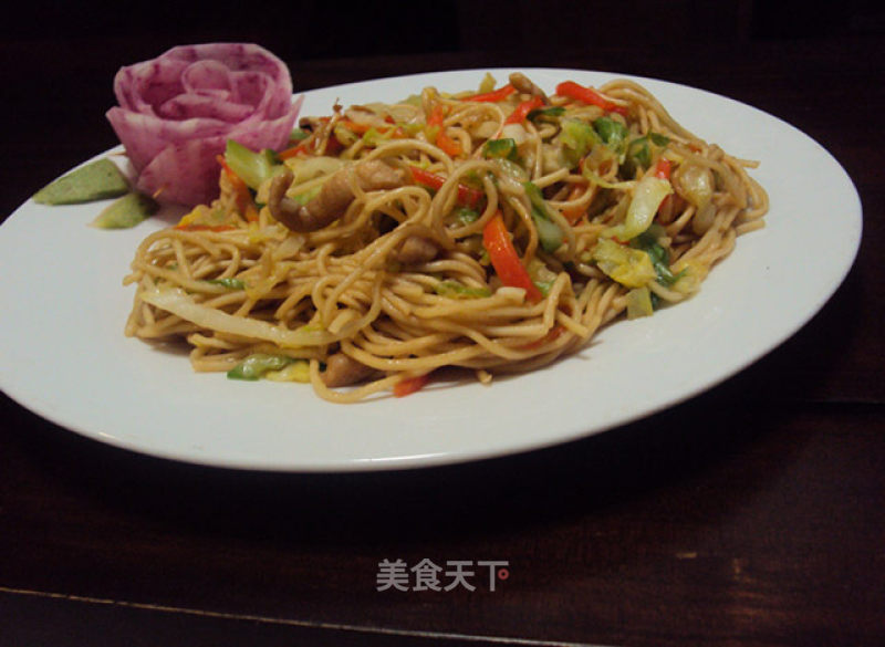 Fried Noodles with Cabbage and Pork recipe