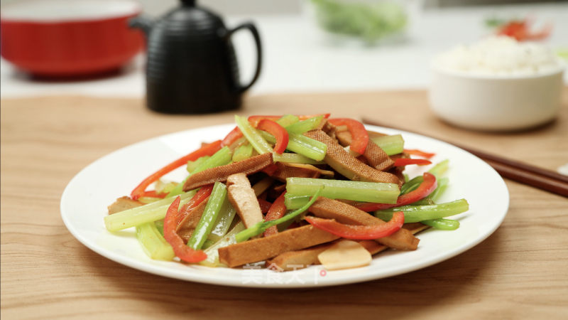 Celery Sauteed Dry recipe